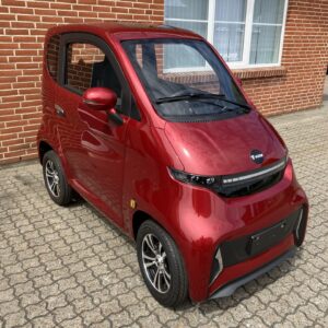 BRUGT Rød Varsø V4 Kabinescooter 45 km/t fra 07.2024 (0900147)