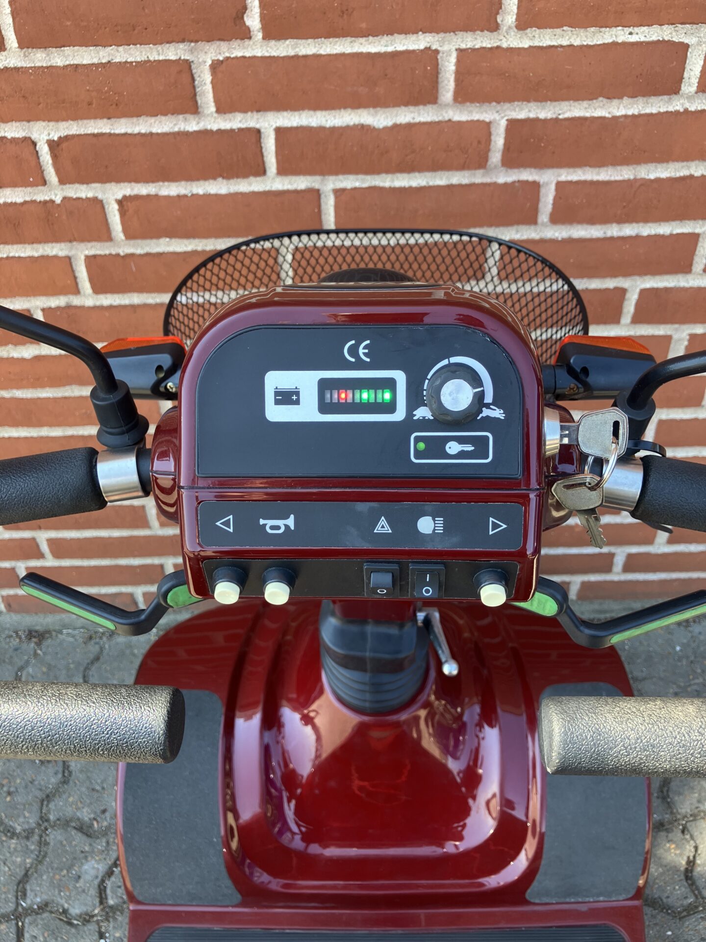 BRUGT El-scooter Varsø V-300 rød - 10 km/t (Brugt nr. 0900221) - Billede 4